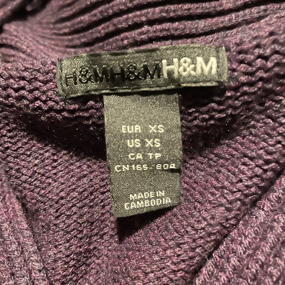 H&M Sweater Dress - Picture 3 of 3